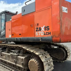 Hitachi ZX670CH-3 /Day